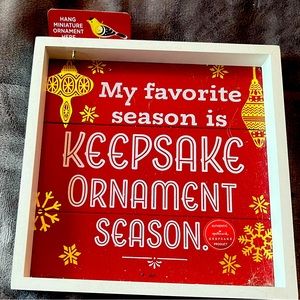 Hallmark ‘ my favorite season is keepsake ornament season’ plaque